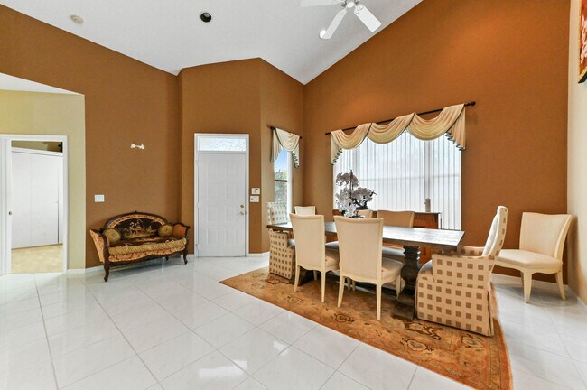 Building Photo - 8319 Horseshoe Bay Rd