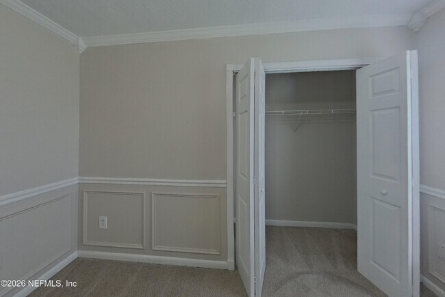 Building Photo - 4324 Queensway Dr
