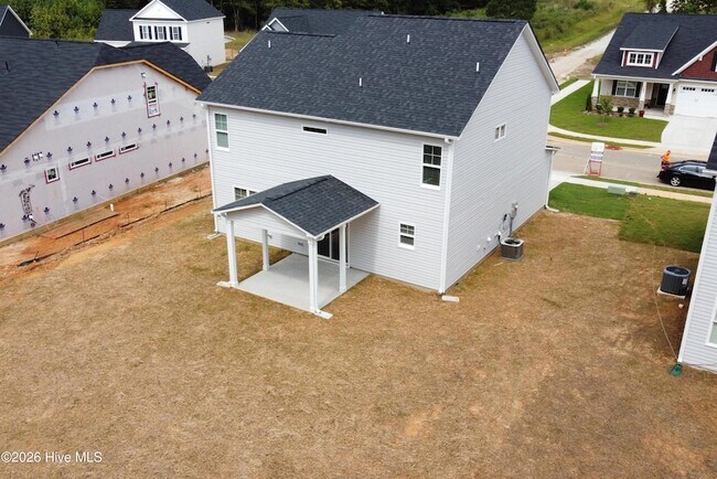 Building Photo - 478 Atwood Dr