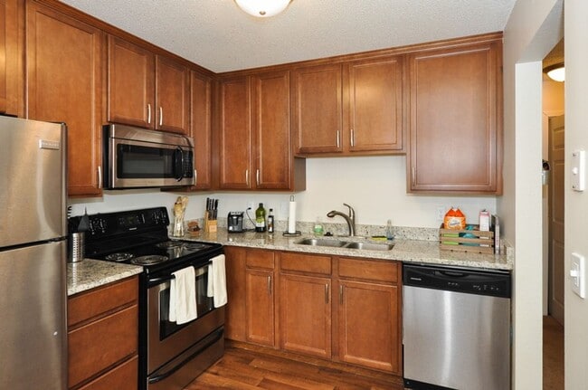 Interior Photo - Summer Creek Apartments