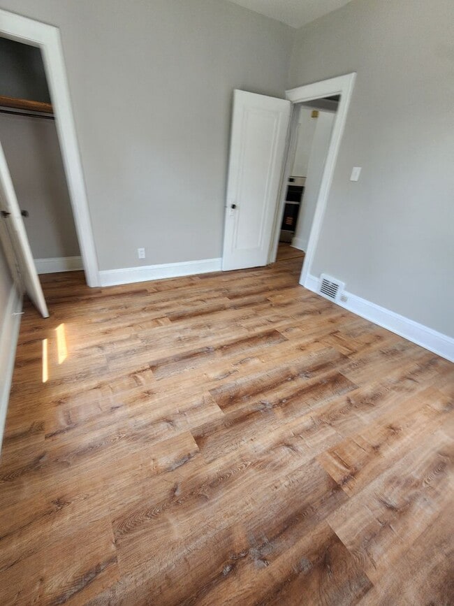 Building Photo - 3634 Hildana Rd