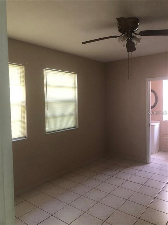 Building Photo - 12106 Club Woods Dr