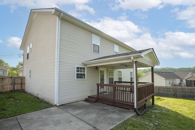 Building Photo - 822 Sugarcane Way