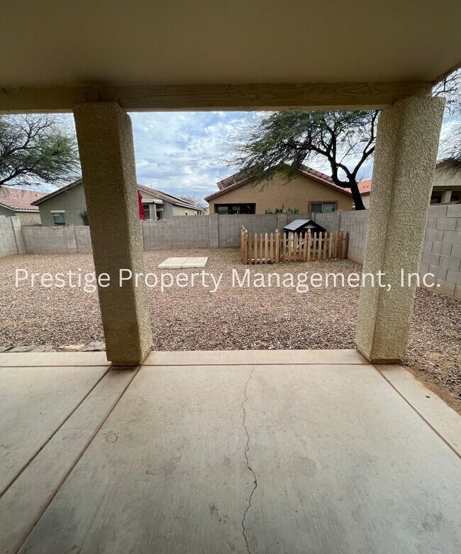 Building Photo - Sahaurita Home W/ Access To Some Wonderful Amenities!