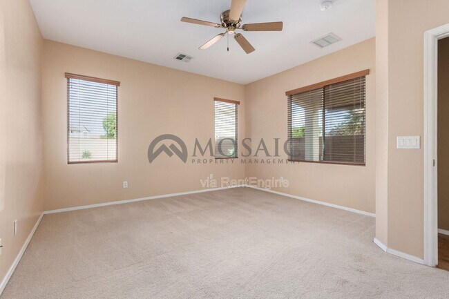 Building Photo - 4020 E Trigger Way