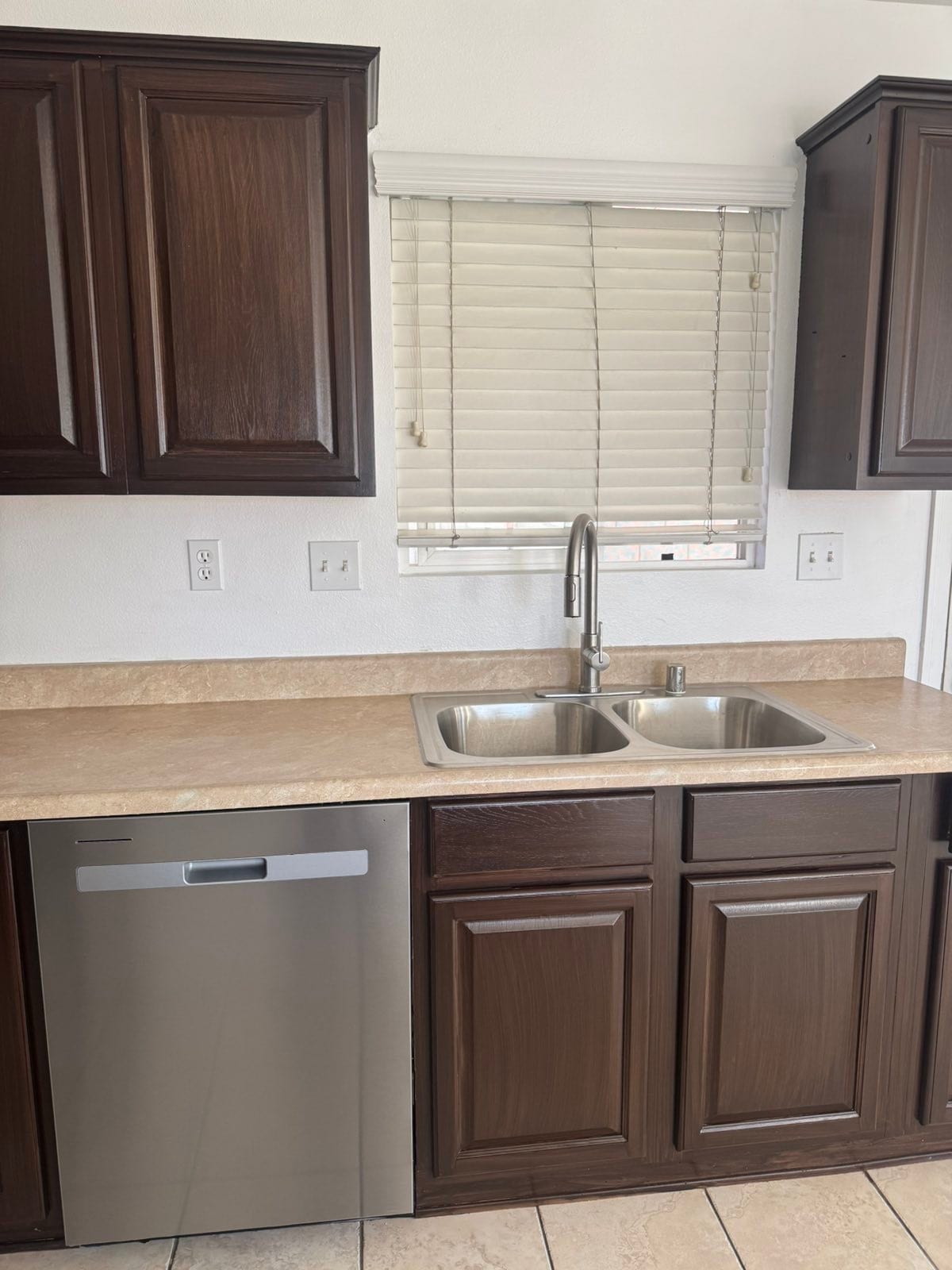 Building Photo - 3481 Grant St