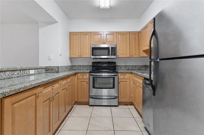 Building Photo - 5102 NW 79th Ave