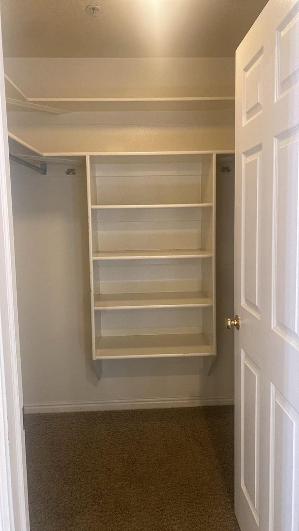 Building Photo - Great One Bedroom near Provo Rec Center, U...