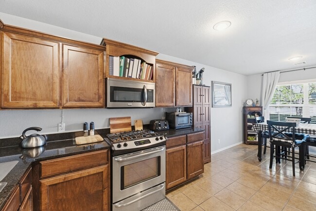 Building Photo - 15208 E 108th Pl N