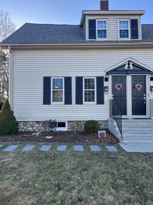 226 Washington St 226 Washington St Whitman MA 02382 Apartment Finder