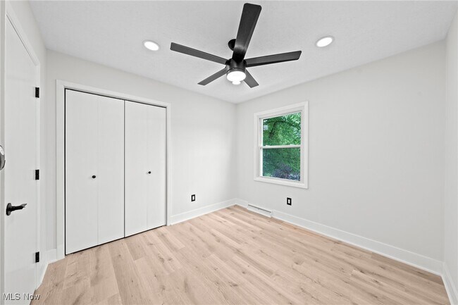 Building Photo - 12790 Heath Rd