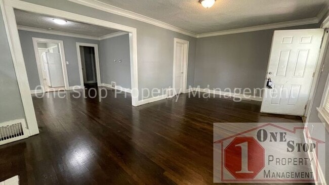 Building Photo - 7314 Highland Ave