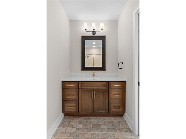 Building Photo - 1 Hill Farm Rd