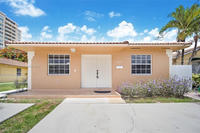 Primary Photo - 3653 SW 27th St