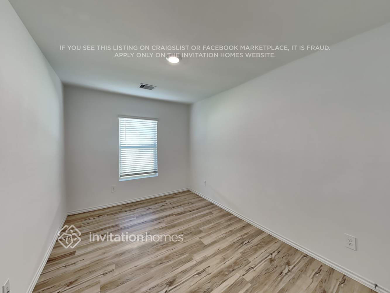 Building Photo - 24123 Laurel Farms Dr