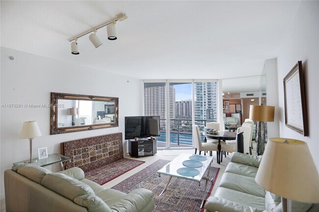 Building Photo - 325 S Biscayne Blvd