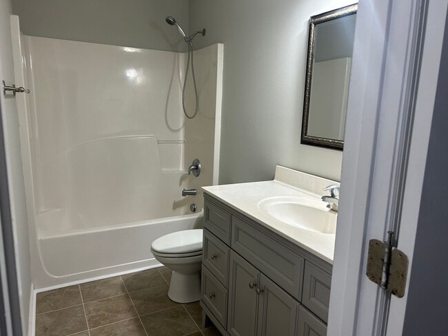 Building Photo - River Park Commons * Can't Beat the Location * Augusta