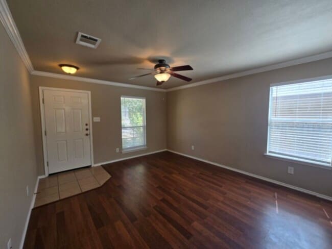 Building Photo - 10822 Arabian Gate