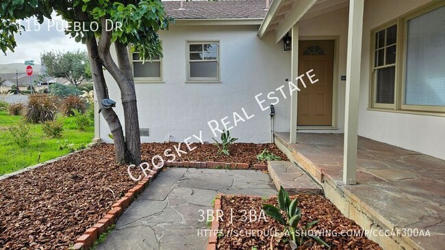 Building Photo - Move in ready! Remodeled home with large b...