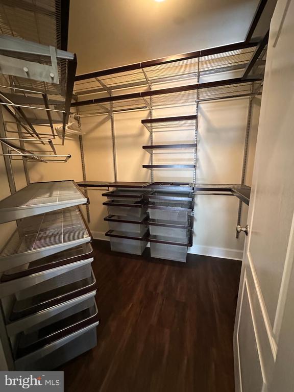 Building Photo - 13846 Greendale Dr