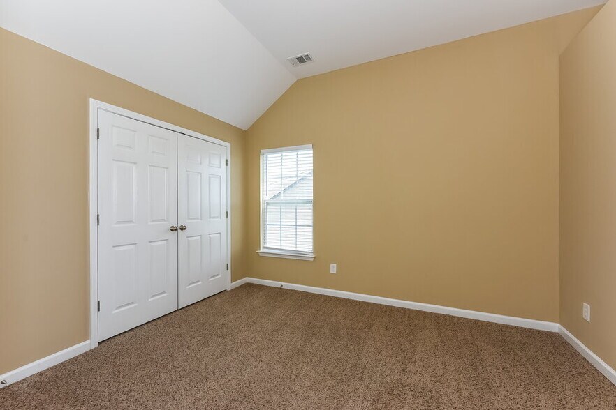 Building Photo - 8872 Cressent Glen Ct