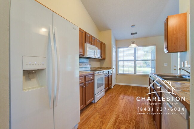 Building Photo - 454 Hainesworth Drive - Available 7/17
