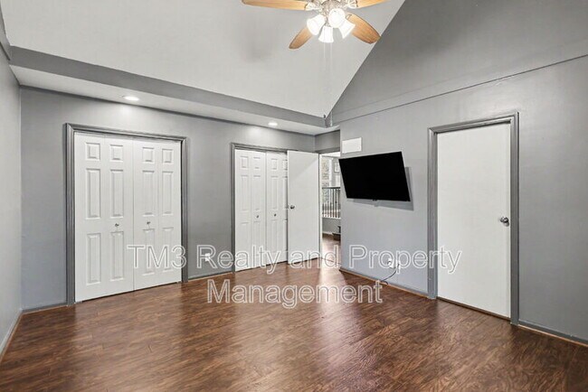 Building Photo - 16616 W 144th St