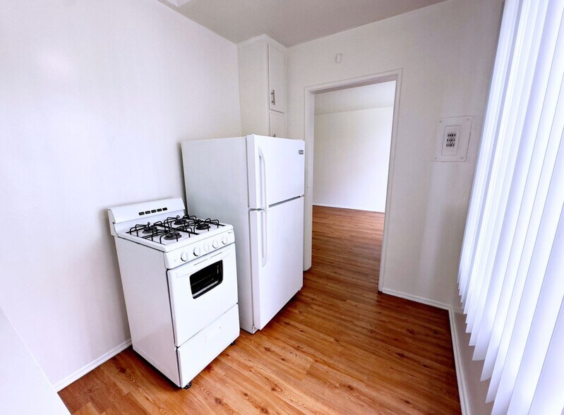 Building Photo - 1243 Federal Ave