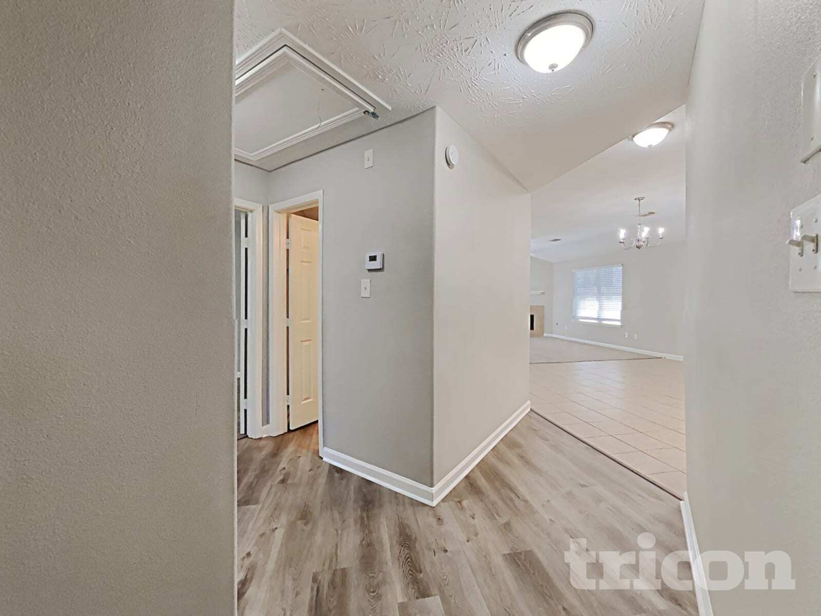 Building Photo - 24118 Skywing Ct