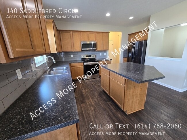 Building Photo - 140 Saddlebred Cir