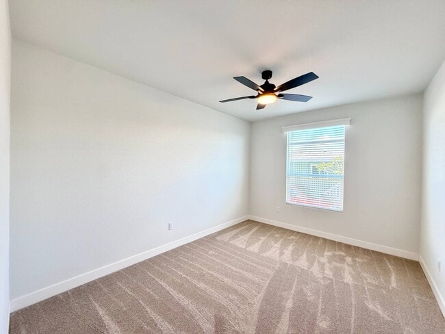 Building Photo - 44 Pine Via