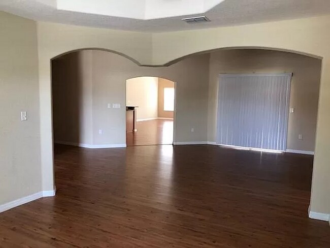 Building Photo - Parkwood Subdivision