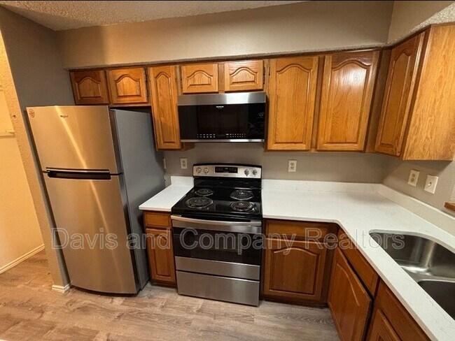 Building Photo - 3330 Caldera Blvd