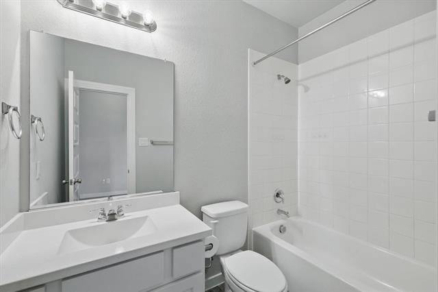 Building Photo - 1100 Parkstone Dr