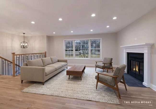 Building Photo - 24331 Davids Ct