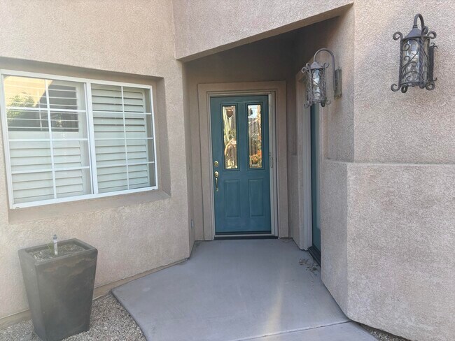 Building Photo - 45218 Coeur Dalene Dr
