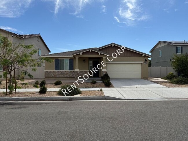 Primary Photo - 45016 Marbella St