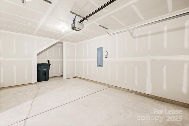 Building Photo - 5912 Faron Wy