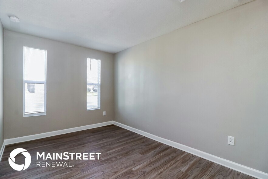 Building Photo - 6402 Bandura Ave