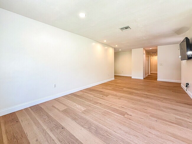 Building Photo - 3009 Osprey Ln