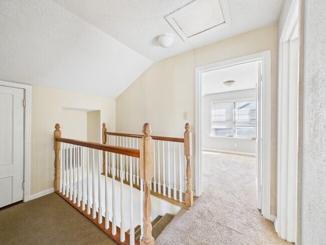 Building Photo - 3814 Luca St