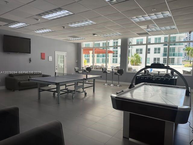 Building Photo - 1200 Brickell Bay Dr