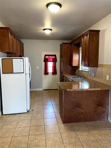 Building Photo - 906 Parkplace Ridge
