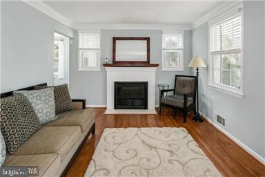 Building Photo - 6659 Jefferson Ave