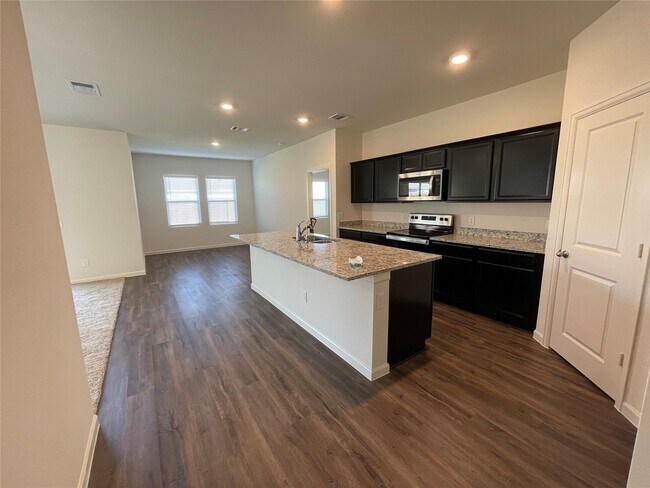 Building Photo - 10084 Pappas Dr