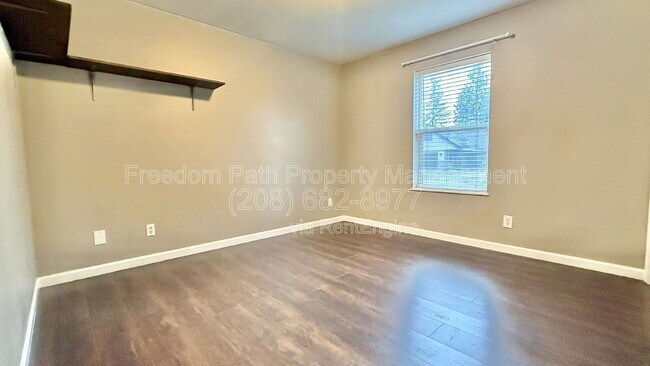 Building Photo - 31719 N Barbara Ave