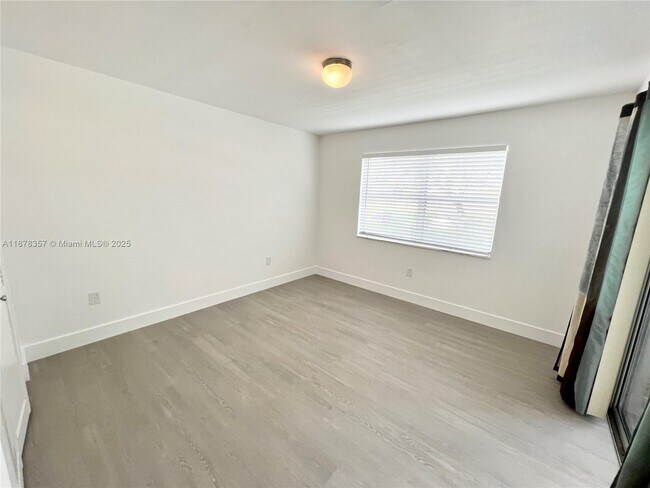 Building Photo - 8540 SW 212th St