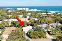 Building Photo - 140 Flores St