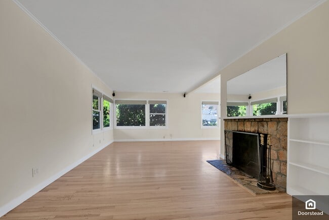 Building Photo - 48 Butterfield Rd