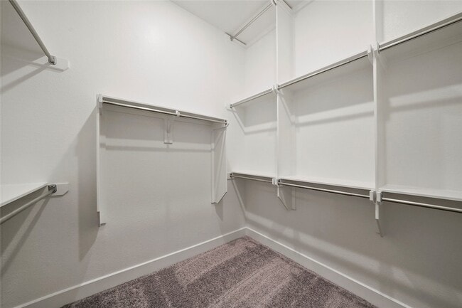 Building Photo - 6 Clearview Terrace Pl